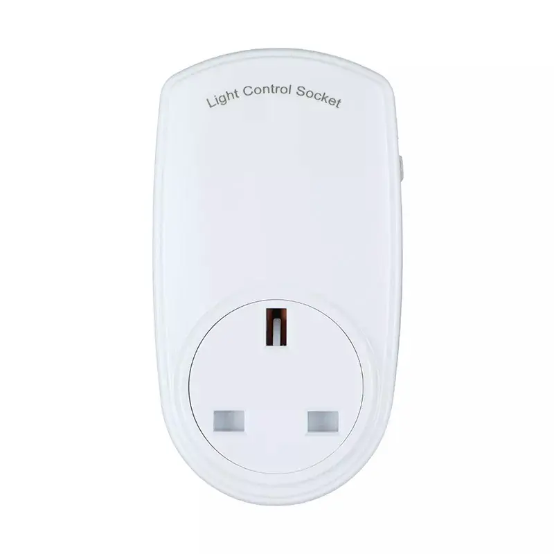 Soket Kontrol Lampu UK